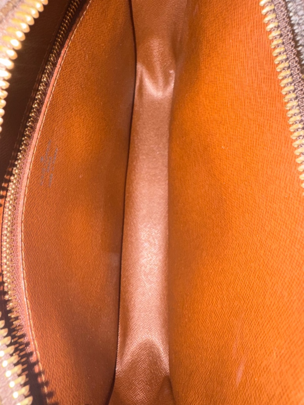 Authentic Louis Vuitton Crossbody Purse - Picture 5 of 9